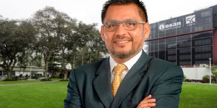 Otto Regalado: "La estrategia turística hoy debe enfocarse en el turista local y amante de la naturaleza"