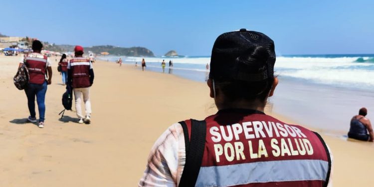 Pese a pandemia ¡Zipolite al tope!