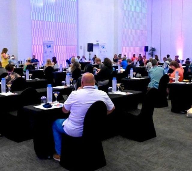 Propietarios de agencias de viajes se reúnen en Punta Cana