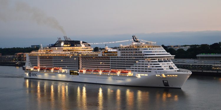 Puerto pide a CDC reanudar cruceros por fases