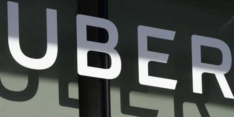 Uber apoyará a adultos mayores en Sonora para acudir a citas de vacunación con descuentos de hasta 60 pesos o viajes gratis
