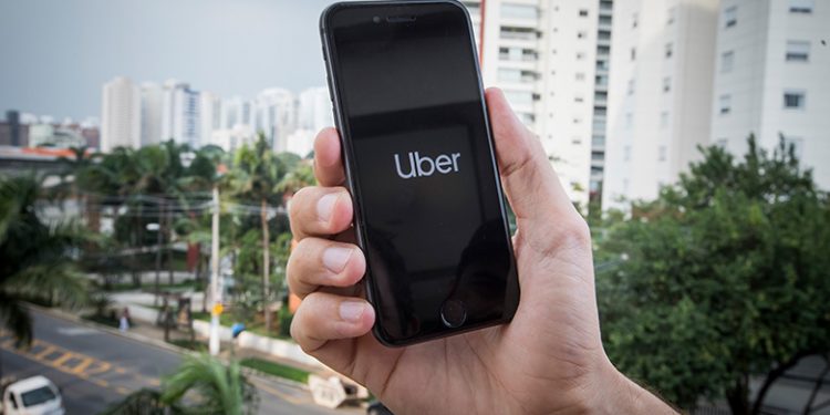 Uber ofrece 50% de descuento en viajes para que ciudadanos lleguen seguros a locales de votación