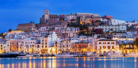 Eivissa al anochecer