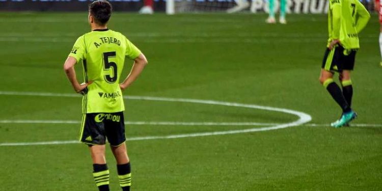 Viaje difcil, billete al vaco