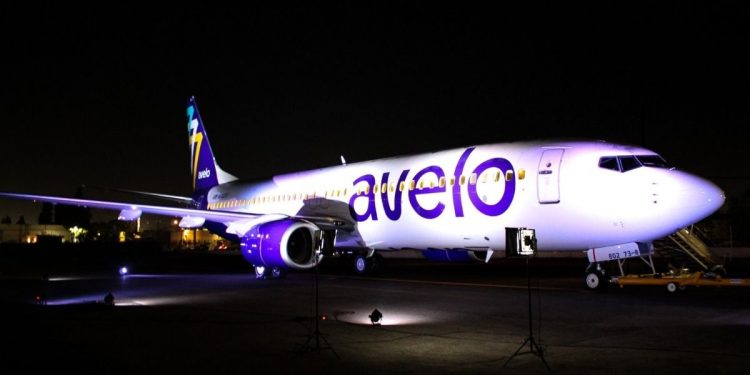 Vuelos baratos en EU. Aerolíneas de bajo costo: Avelo, Breeze