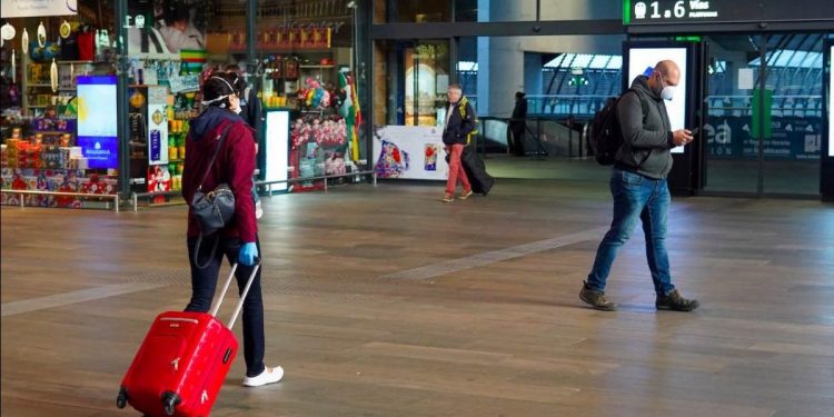 calcula 32,5 millones de turistas en 2021 y una facturación de 15.000 millones
