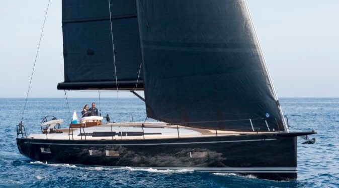 un 'cisne' de regatas para recorrer el mundo