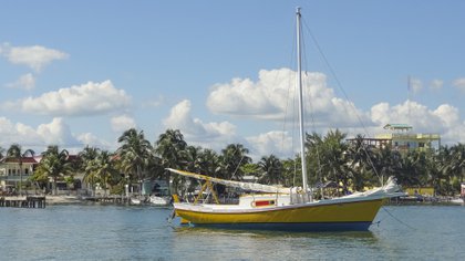 La Isla de ocho kilómetros de largo está frente a la costa de Belice continental,