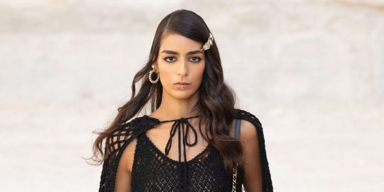 Chanel vuelve a poner de moda el piercing en el labio