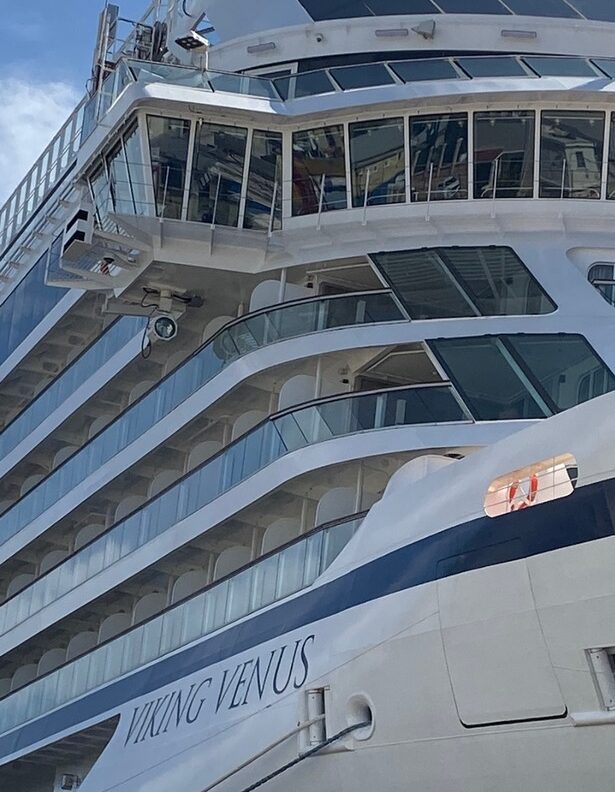 El Ministro de Turismo de Gibraltar recibe al presidente de Viking