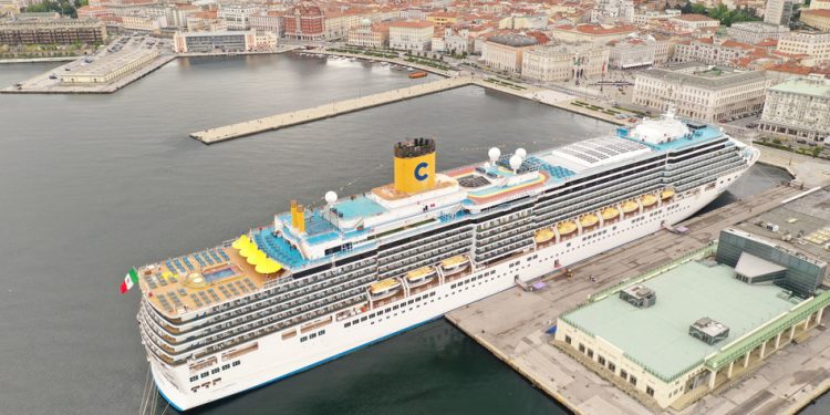Italia: Puerto de Trieste ve el reinicio de los cruceros de Costa Luminosa por el Adriático y Grecia