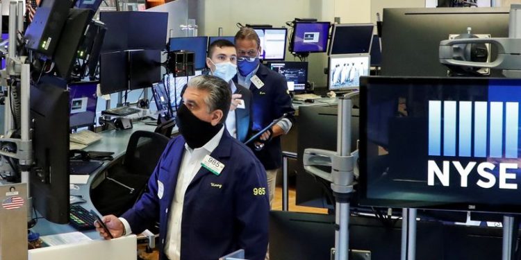 Epic vs. Apple, viajes en la UE, retraso de Tesla: 5 claves en Wall Street