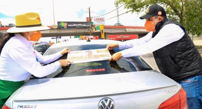 Acuden juarenses a cruceros de la ciudad en apoyo a El Caballo Lozoya