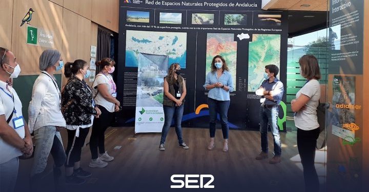 Agentes de viajes visitan Aznalcázar para promocionar la oferta de 'Doñana Adventure AIE' | Radio Sevilla | SER Viajeros Andalucía
