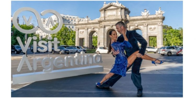 Argentina conquistó con el tango las calles de Madrid