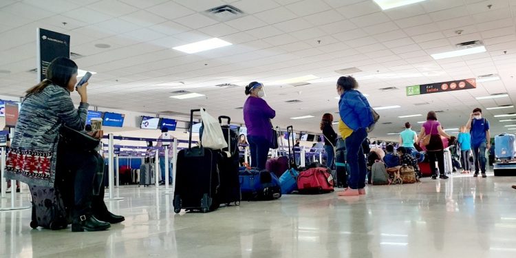 Aumenta demanda en vuelos a EU un 80% por turismo de vacunas y motivos de trabajo | ELIMPARCIAL.COM