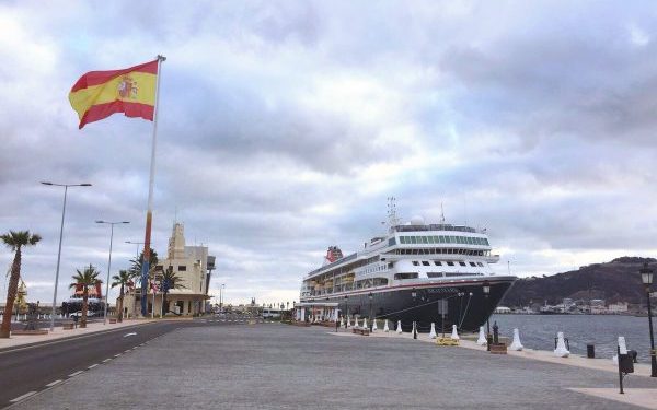 Autoridad Portuaria de Ceuta firma con Suncruise Andalucía protocolo de actuación para promoción de cruceros
