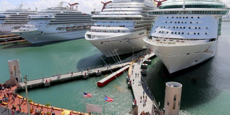 CDC autoriza viajes de prueba para cruceros | Economía