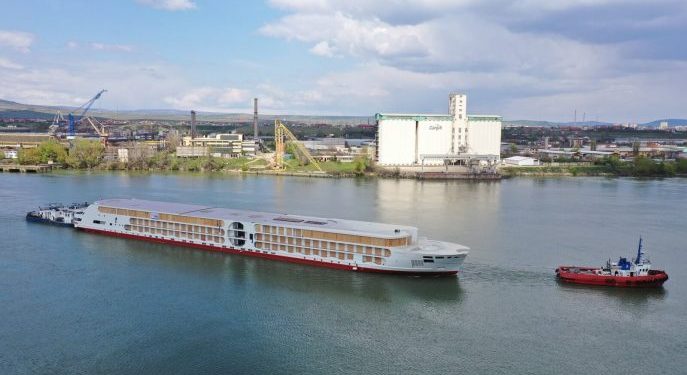 Casco de nuevo crucero fluvial Concordia Damen es completado