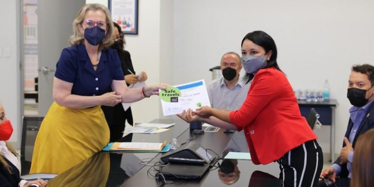 Certificó el Consejo Mundial de Turismo a 7 empresas juarenses