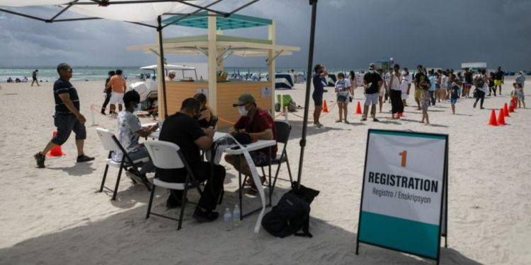 Crece el interés de marplatenses por vacunarse en Estados Unidos « Diario La Capital de Mar del Plata