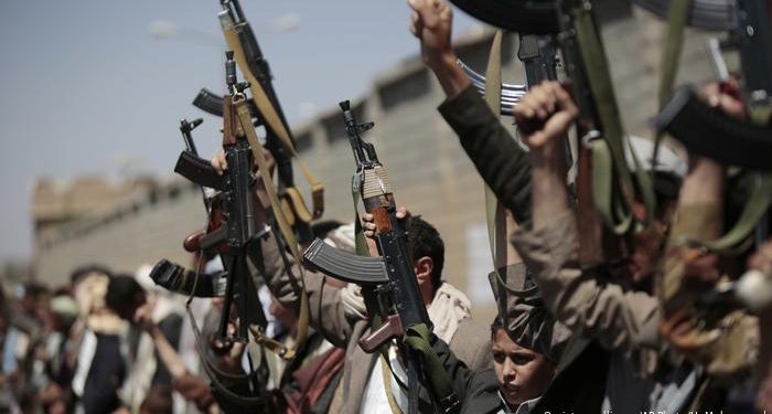 Tribesmen loyal to Houthi rebels mobilize in Sanaa