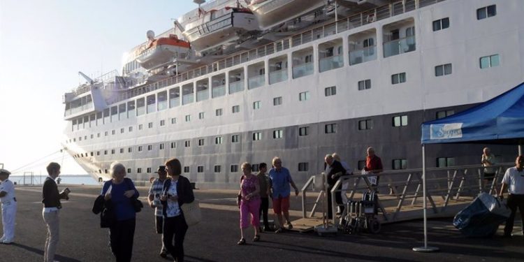 Economía/Turismo.- Más de 60 asociaciones y empresas turísticas urgen al Gobierno a reactivar los cruceros