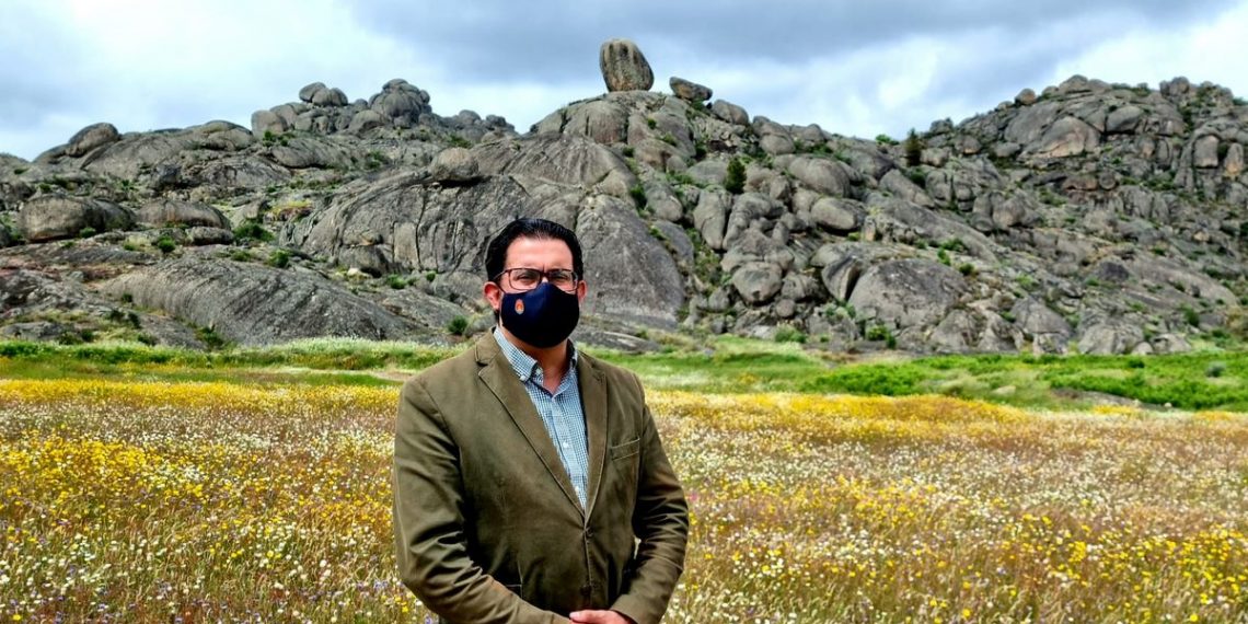 Alberto Piris Guapo, alcalde de Valencia de Alcántara.