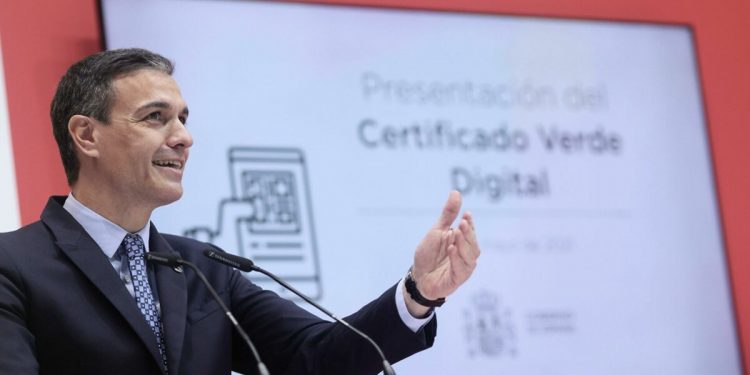 El sector turístico cifra todas sus esperanzas de recuperación en la eficacia del pasaporte COVID