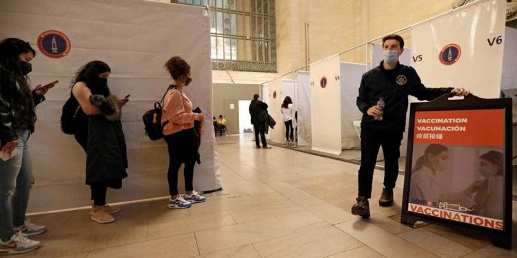 El turismo de vacunas se abre paso de Latinoamérica a EU