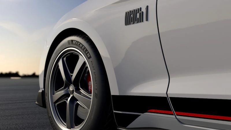 Ford Australia compensa a quienes compraron el Mustang Mach 1 con características que finalmente no incluyó