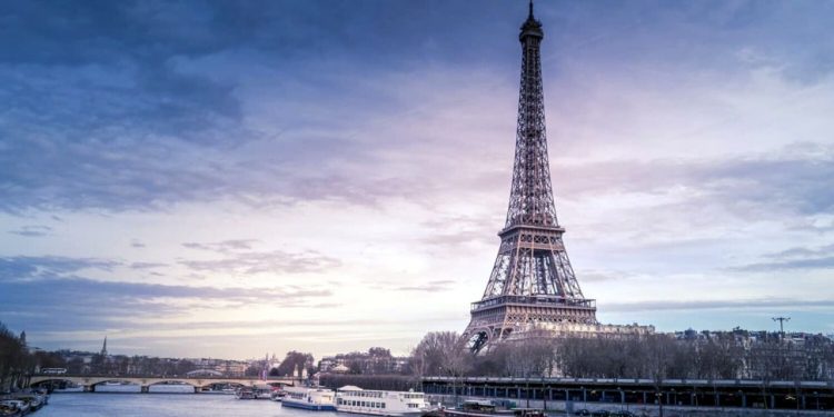 Francia abierta de nuevo al turismo