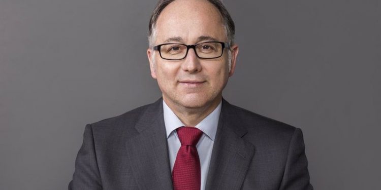 "IAG sigue en modo de emergencia, con los viajes globales en el limbo"
