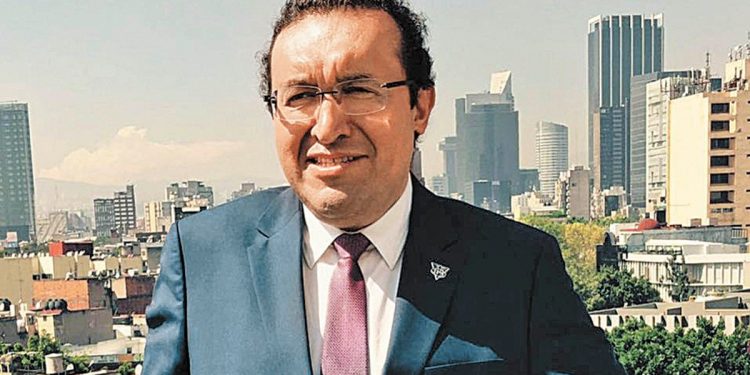 IP firma acuerdo para reactivar al sector turístico de la CDMX