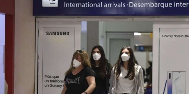 Si se agrega Argentina a la lista roja en la que ya figura Brasil, los israelíes deberán solicitar autorización a una Comisión de Excepción antes de viajar.