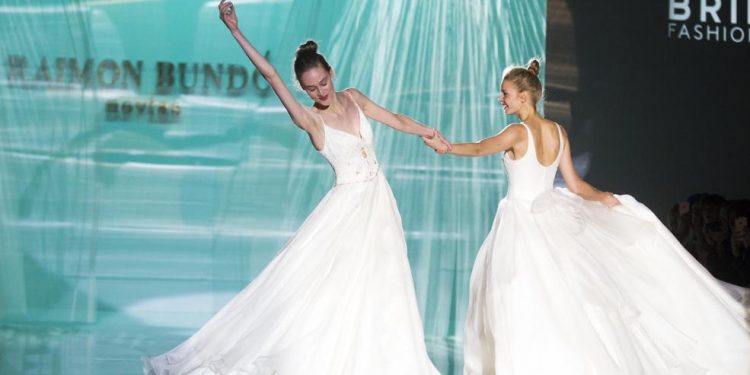 FOTO XAVIER GOMEZ 27042017 BARCELONA BRIDAL FASHION WEEK. DESFILE DE RAIMON BUNDO.