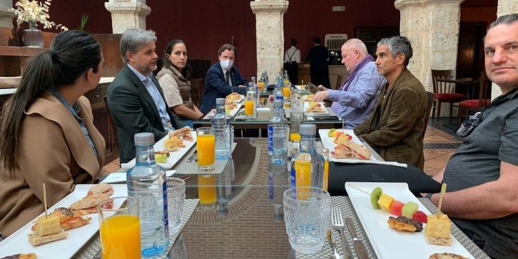 La Diputación vende Valladolid a las agencias mexicanas