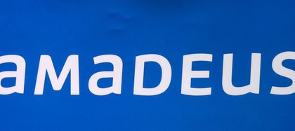 FOTO DE ARCHIVO: El logo de Amadeus en Madrid, España, 24 de junio de 2016. REUTERS/Andrea Comas