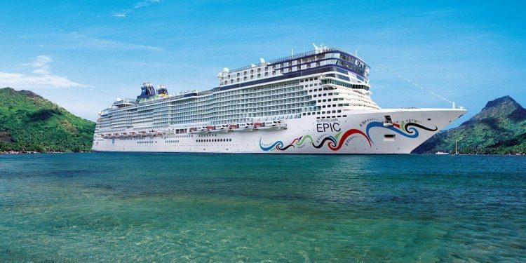 La naviera NCL reanuda sus cruceros desde Barcelona y Roma