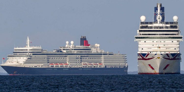 Las agencias exigen al Gobierno que levante la prohibición a los cruceros internacionales