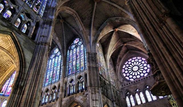 Interior de la Catedral de León Vidrieras
