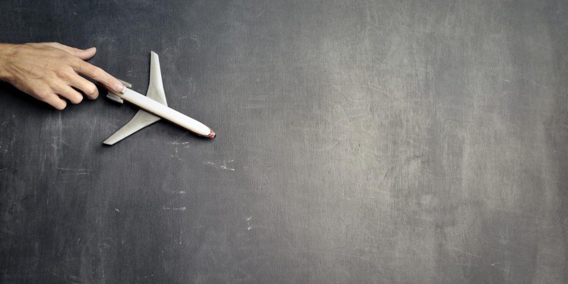Mexiquenses buscan viajar a EU para vacunarse contra el covid