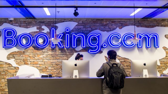 Pesimismo de Booking: viajero de negocios nunca volverá a nivel pre-covid