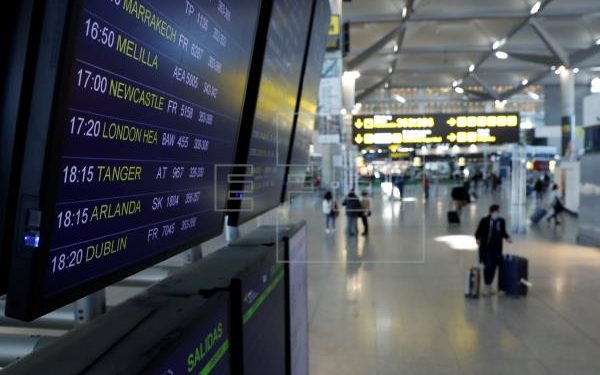 Portugal permite viajes no esenciales de R.Unido y países con baja incidencia