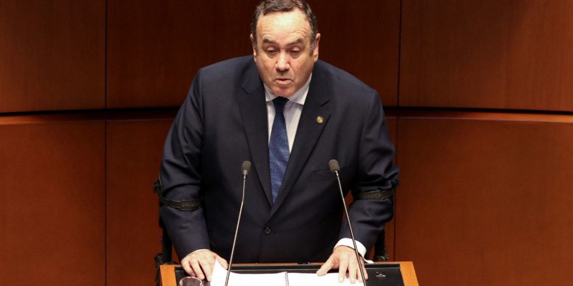 Presidente de Guatemala inicia este lunes viaje a México – Noticieros Televisa