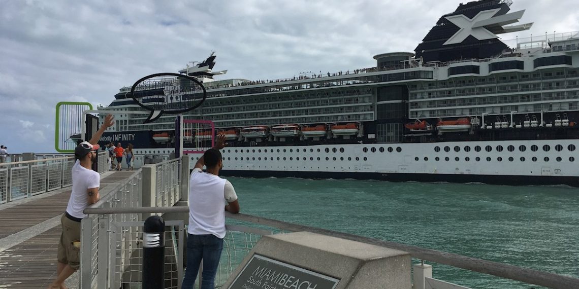 Puerto Cañaveral, el primero en EE.UU. en vacunar a tripulaciones de cruceros