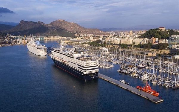 Puerto de Cartagena acogerá ocho escalas de cruceros en julio