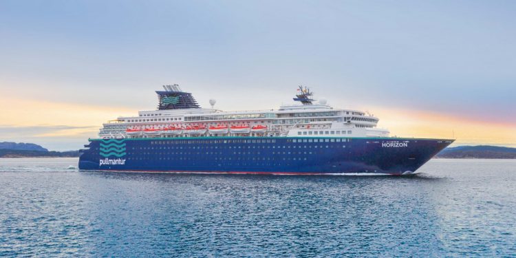 Pullmantur negocia con inversores para evitar la liquidación tras devolver 15 millones a clientes