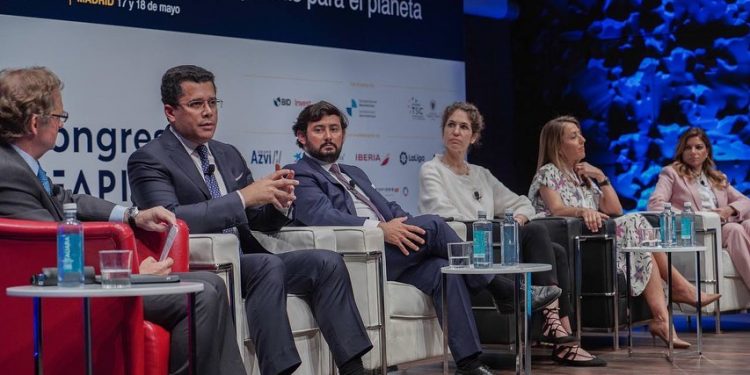 RD vacuna contra el Covid a la totalidad de sus trabajadores turísticos - Noticias de turismo