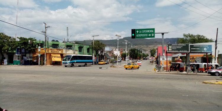 Retiran bloqueo de crucero de La Experimental en Oaxaca